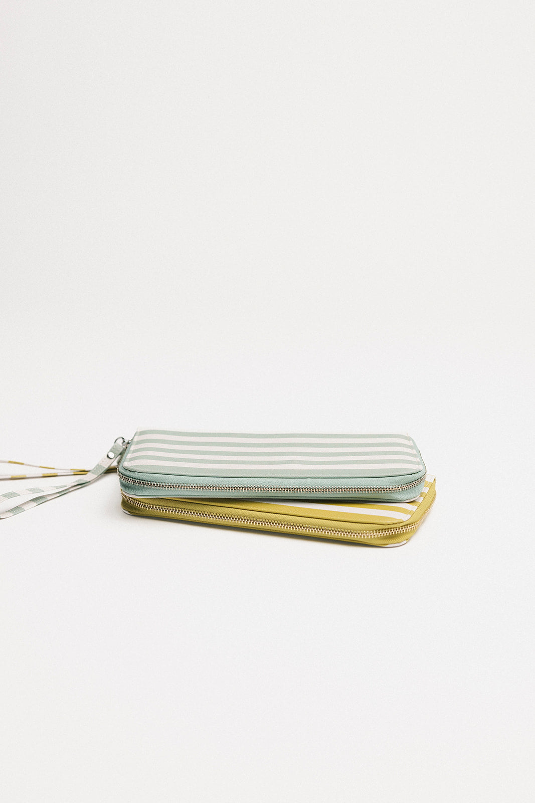 Glove Caddie - Sea Stripes