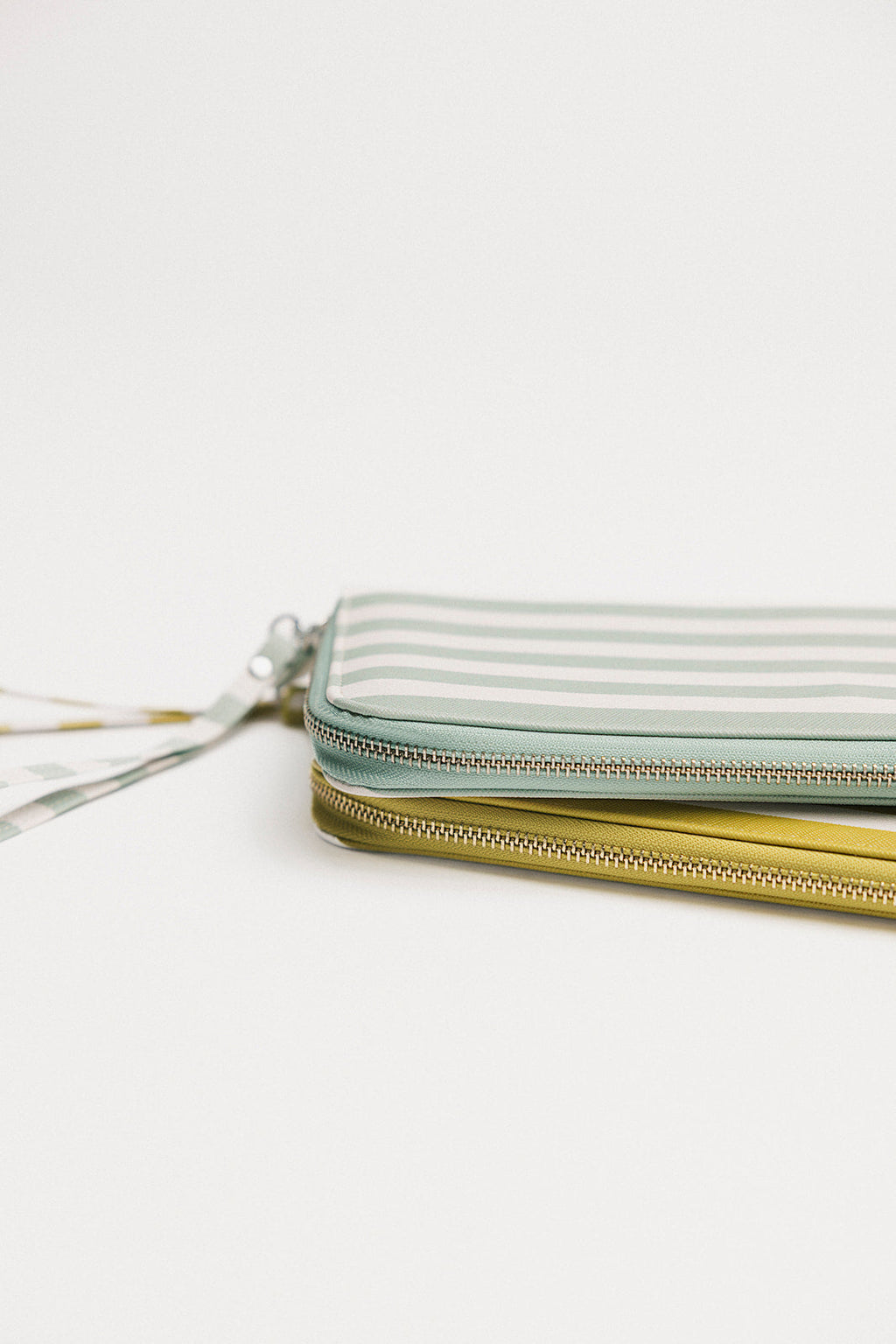 Glove Caddie - Sea Stripes