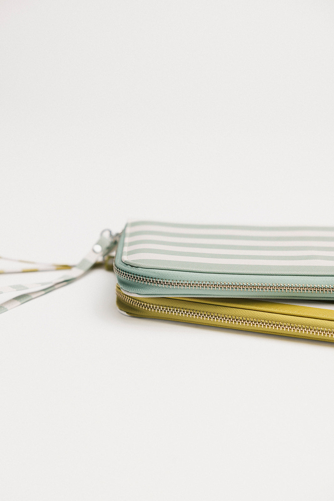 Glove Caddie - Sea Stripes